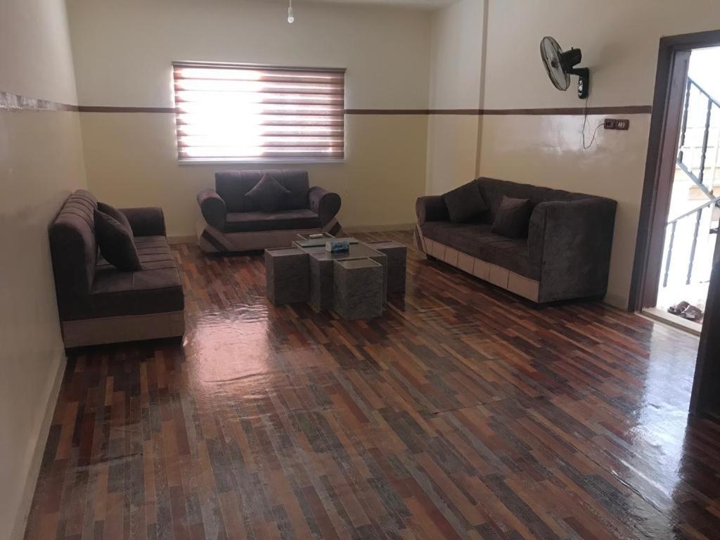 Safi Kitchen Hostel Gawr as-Safi 外观 照片